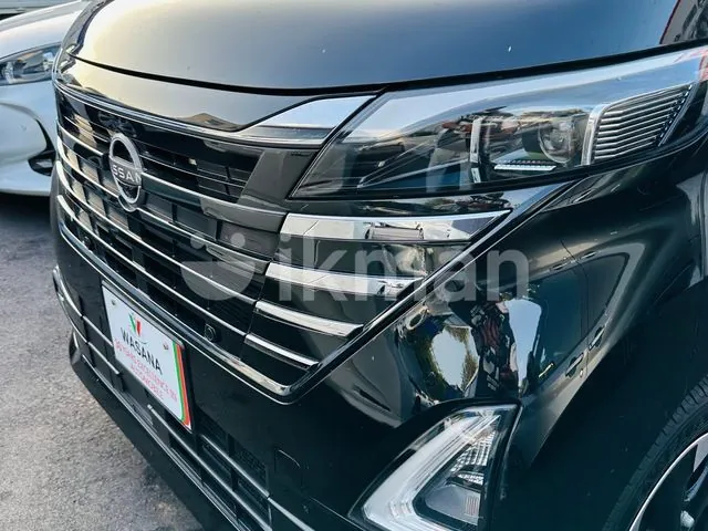 Nissan Roox 2023 photo 5