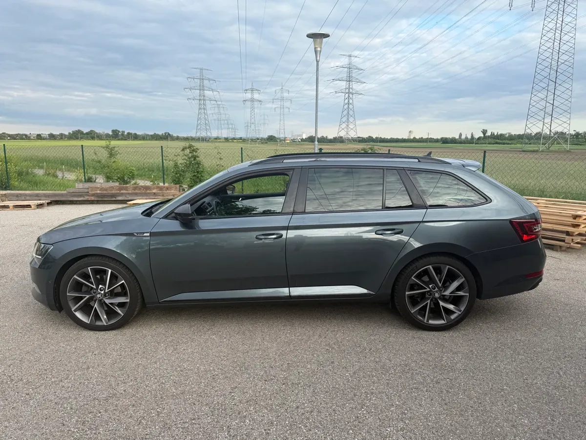 Skoda Superb 2017 photo 3