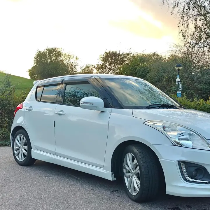 Suzuki Swift 2016 photo 5
