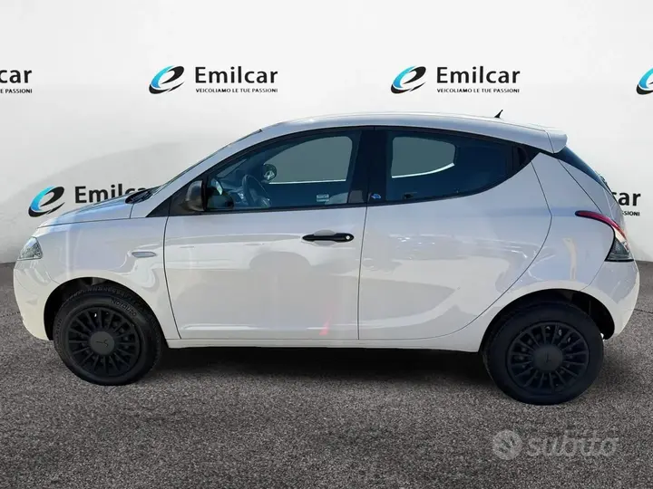 Lancia Ypsilon 2018 photo 4