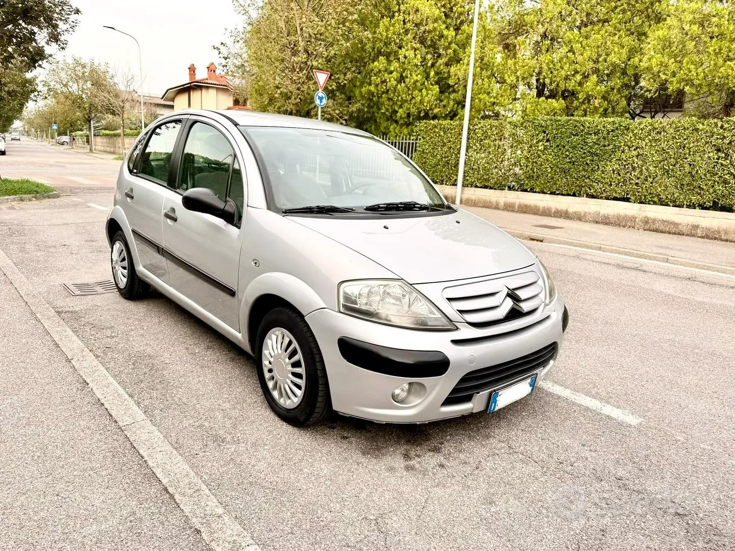 Citroen C3 2008 photo 3