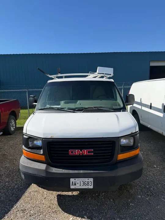 GMC Savana
