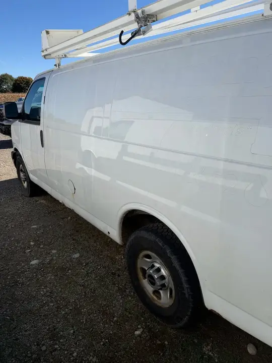 GMC Savana 2014 photo 4