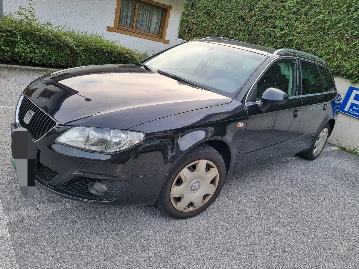 Seat Exeo 2011 photo 2