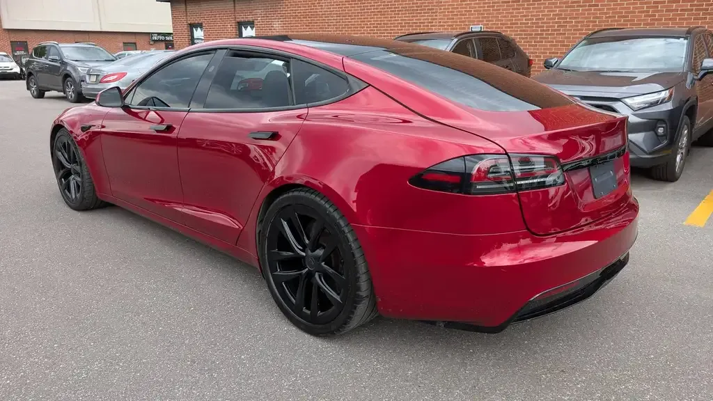 Tesla Model S 2023 photo 3