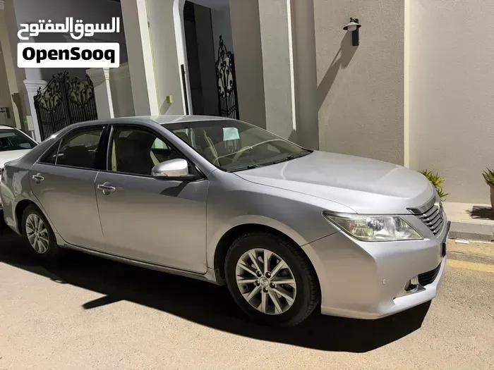 Toyota Camry 2014 photo 2