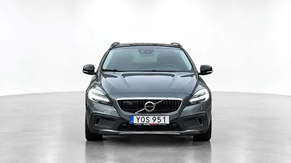 Volvo V40 Cross Country 2019 photo 2