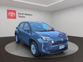 Toyota Yaris Cross 2025 photo 2