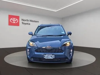 Toyota Yaris Cross 2025 photo 3