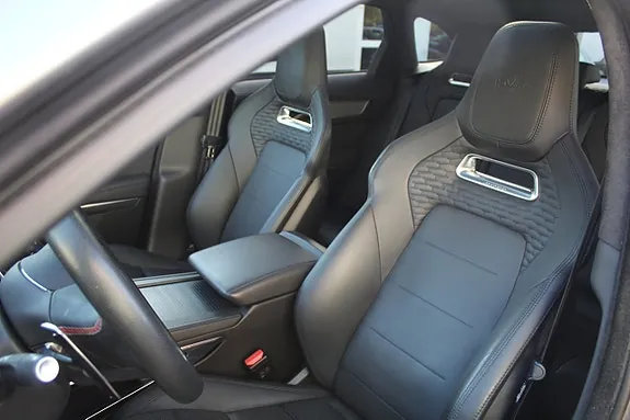 Jaguar F-Pace 2024 photo 5