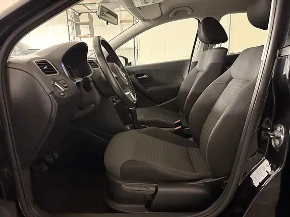 Volkswagen Polo 2013 photo 5