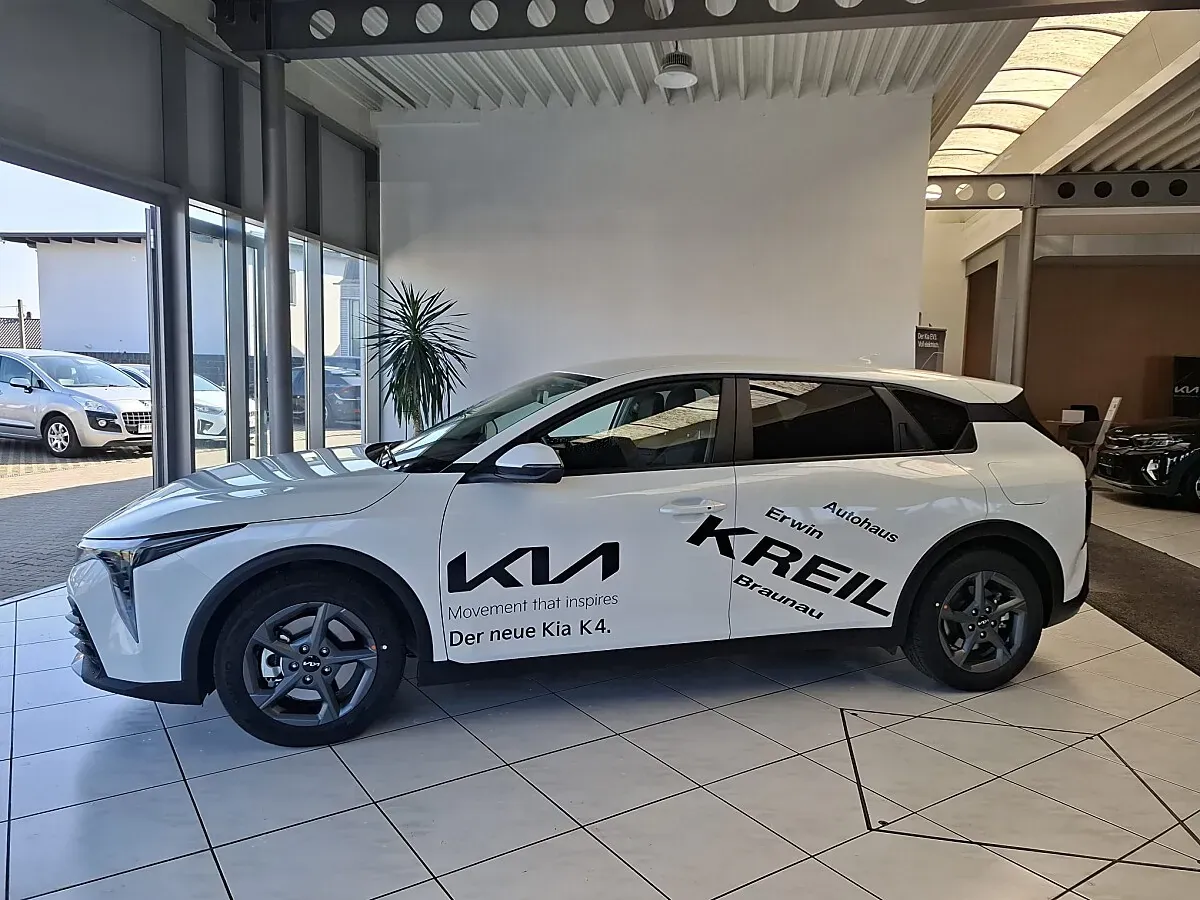 Kia K4