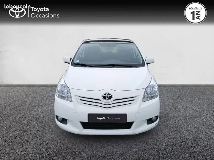 Toyota Verso 2011 photo 5