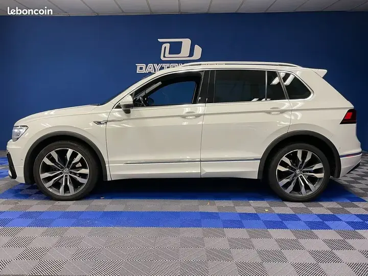 Volkswagen Tiguan 2018 photo 2