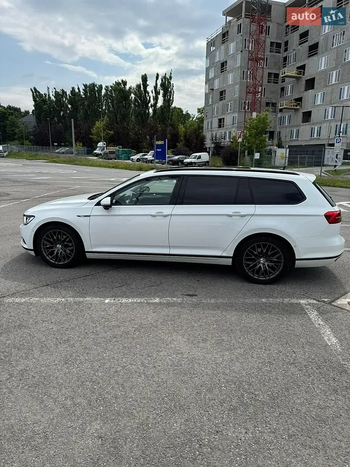 Volkswagen Passat 2018 photo 5