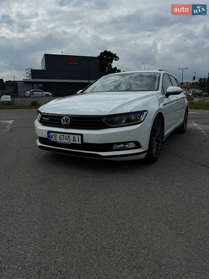 Volkswagen Passat 2018 photo 4