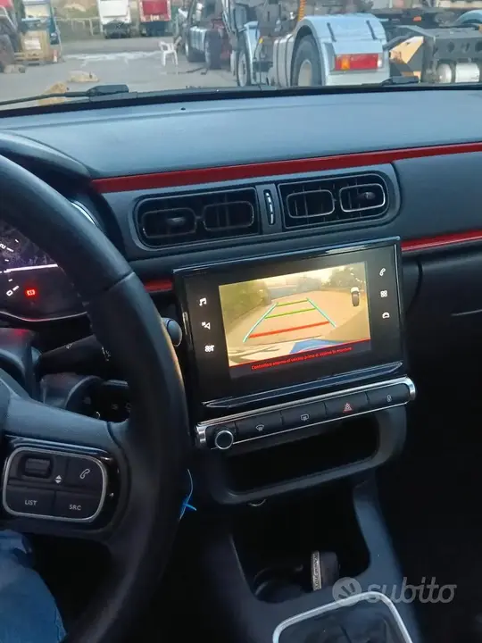 Citroen C3 2018 photo 3