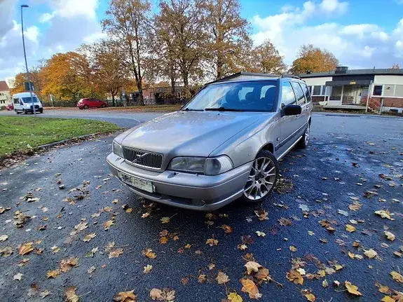 Volvo V70