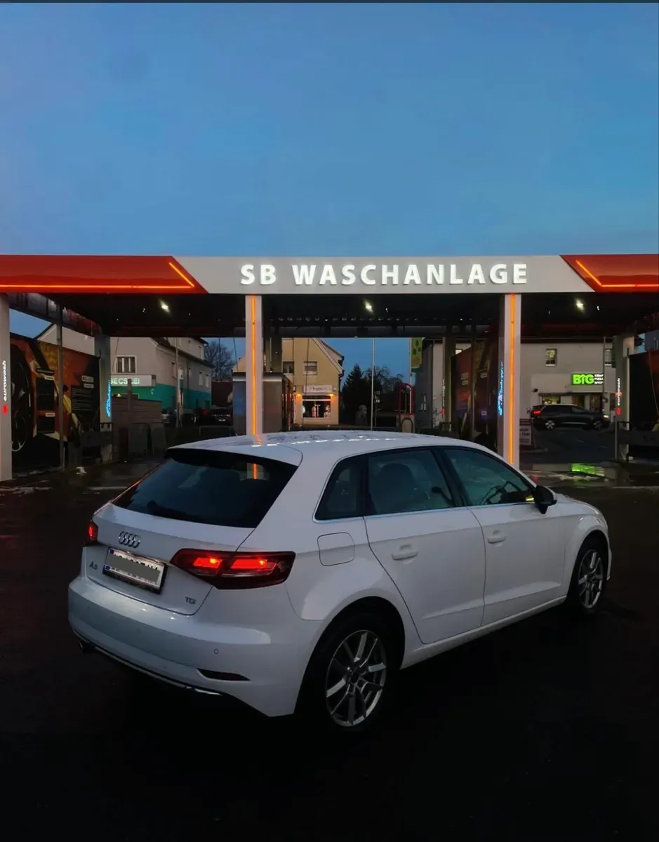 Audi A3 2017 photo 2