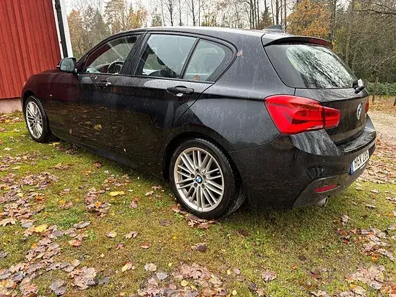 BMW 118I 2019 photo 2