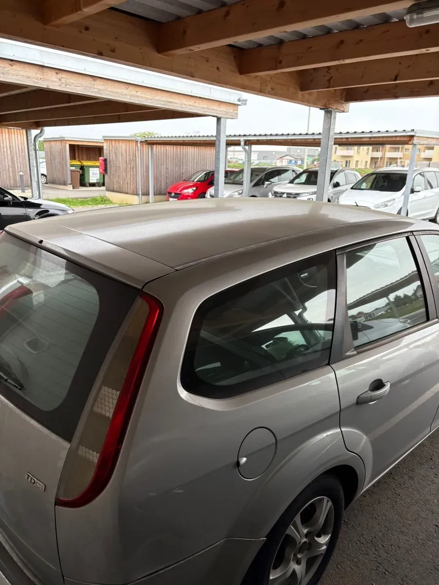 Ford Focus 2008 photo 2