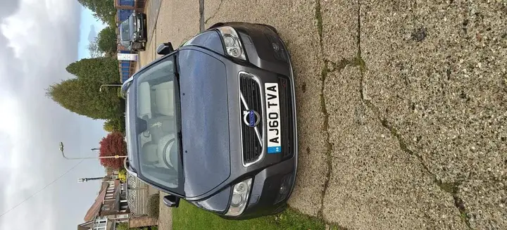 Volvo V50 2011 photo 5