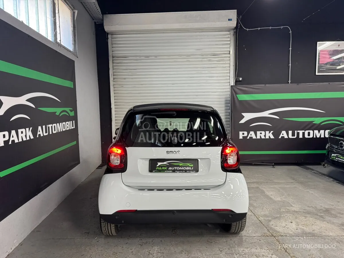 Smart Eq Fortwo 2022 photo 5