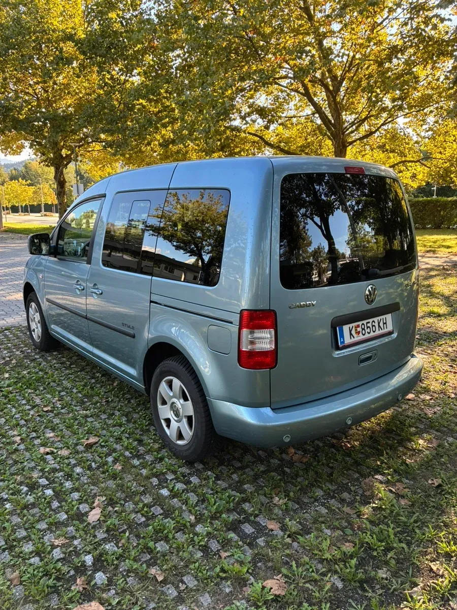 Volkswagen Caddy 2008 photo 2