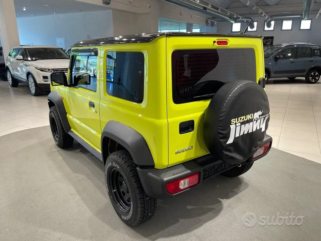 Suzuki Jimny 2024 photo 3