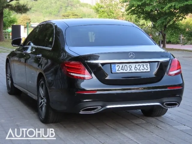 Mercedes-Benz E-Class 2020 photo 4