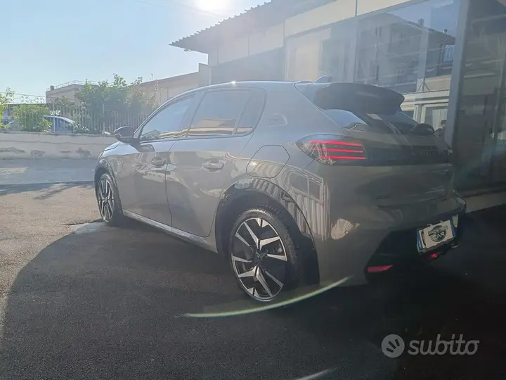 Peugeot 208 2024 photo 4