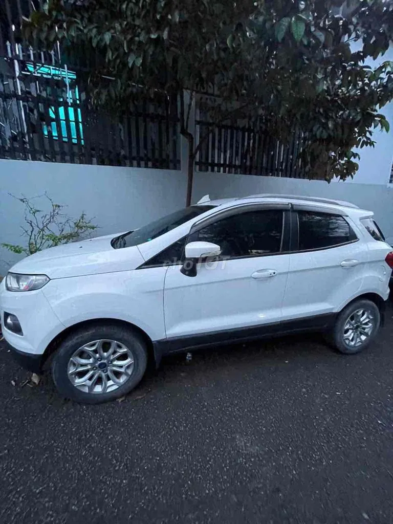 Ford Ecosport 2015 photo 2