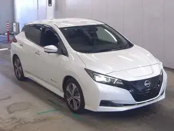 Nissan Leaf 2022 photo 2