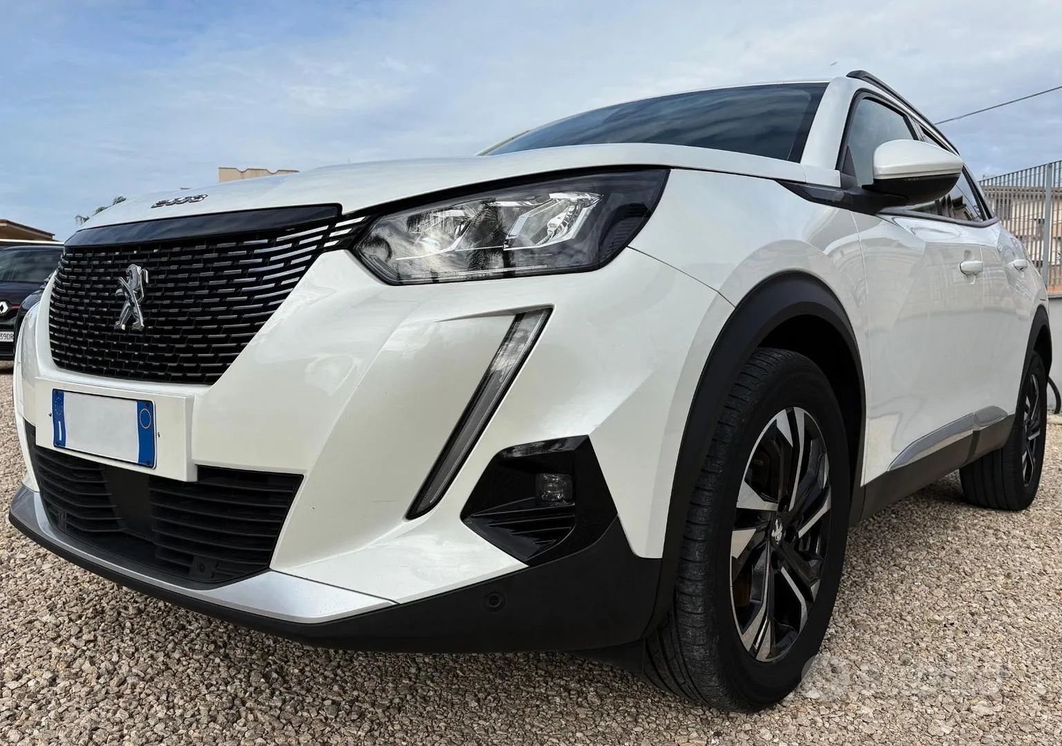 Peugeot 2008 2020 photo 2