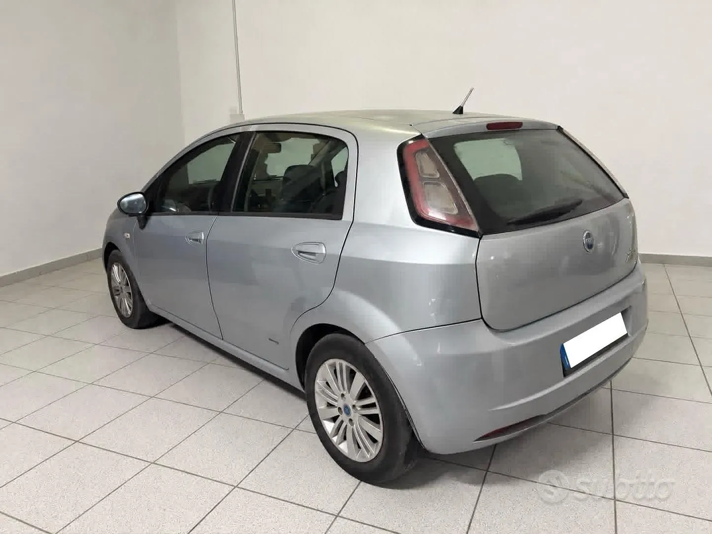 Fiat Grande Punto 2006 photo 5