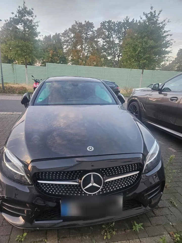 Mercedes-Benz C200
