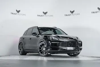 Porsche Cayenne 2018 photo 2