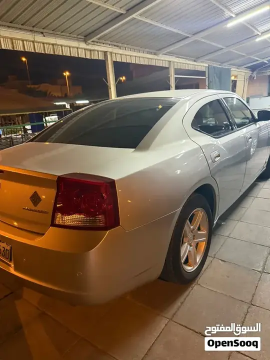 Dodge Charger 2010 photo 3