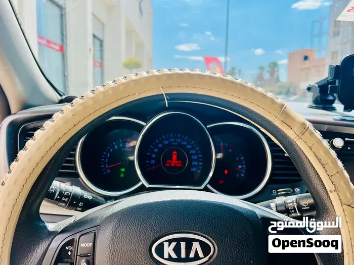 Kia K5 2012 photo 3