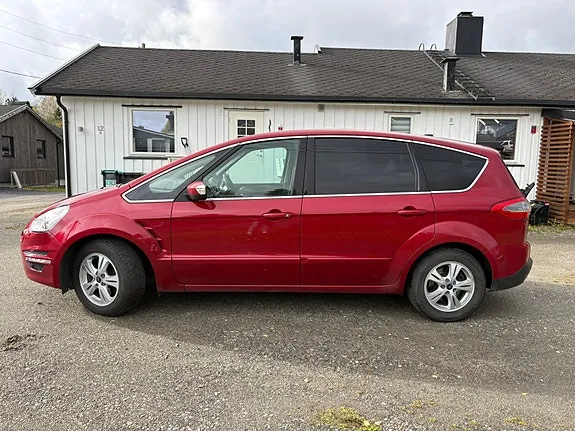 Ford S-Max 2013 photo 5