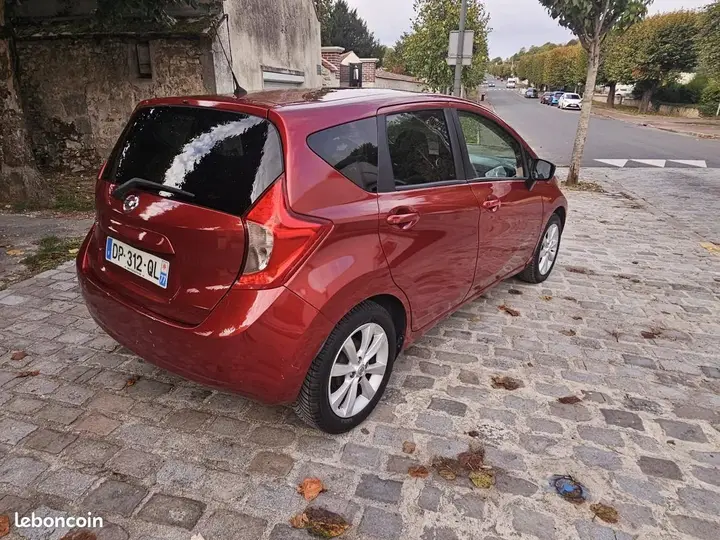 Nissan Note 2015 photo 3