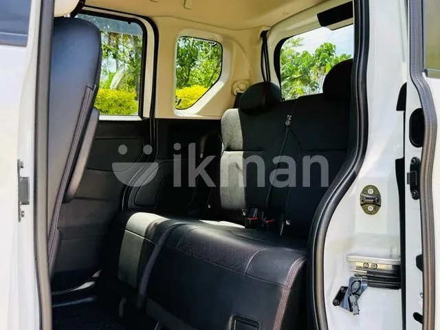 Nissan Roox 2023 photo 5