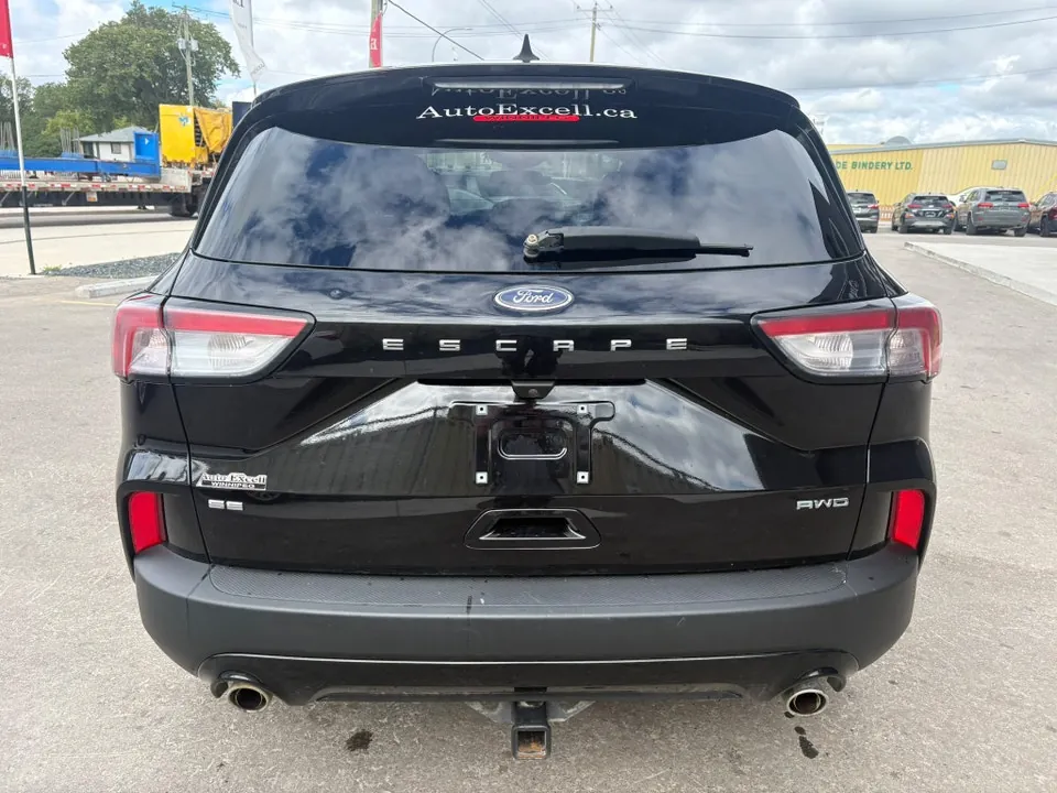 Ford Escape 2021 photo 3