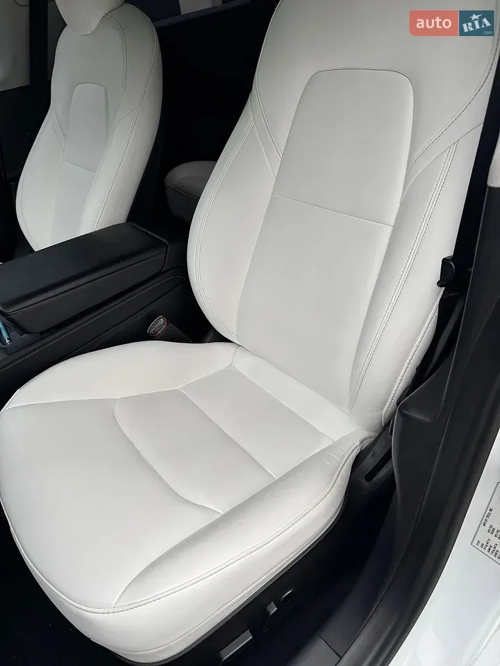 Tesla Model 3 2022 photo 5