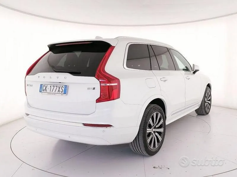 Volvo Xc90 2022 photo 2