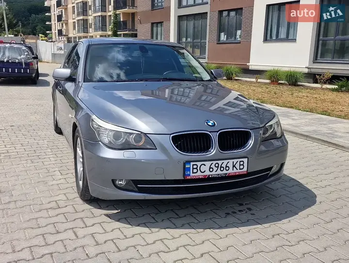 BMW 5 Series 2008 photo 5