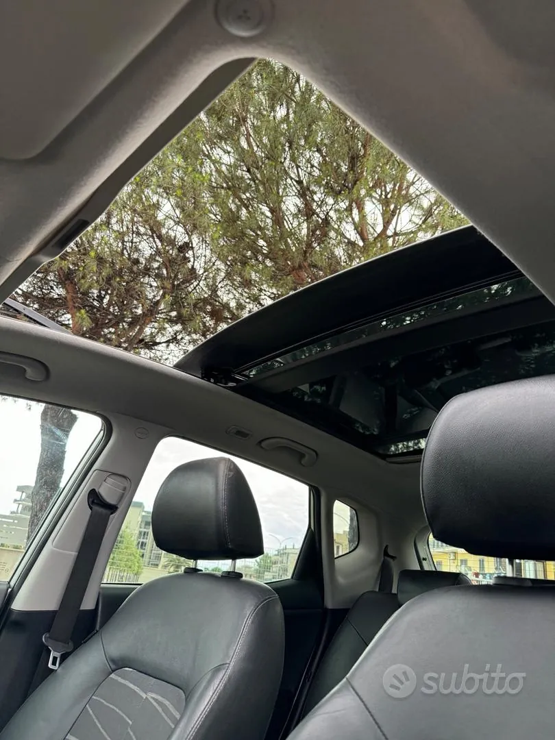 Kia Venga 2013 photo 5