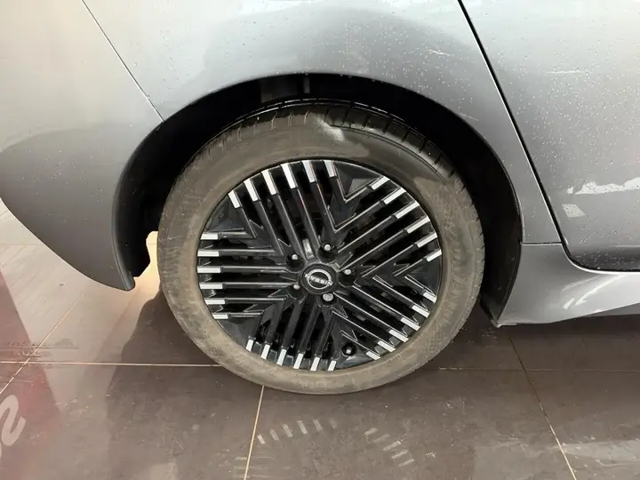 Nissan Leaf 2024 photo 3
