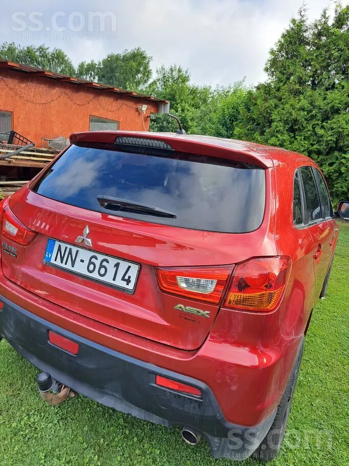 Mitsubishi Asx 2011 photo 2