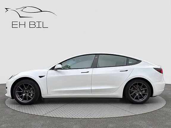 Tesla Model 3 2021 photo 4